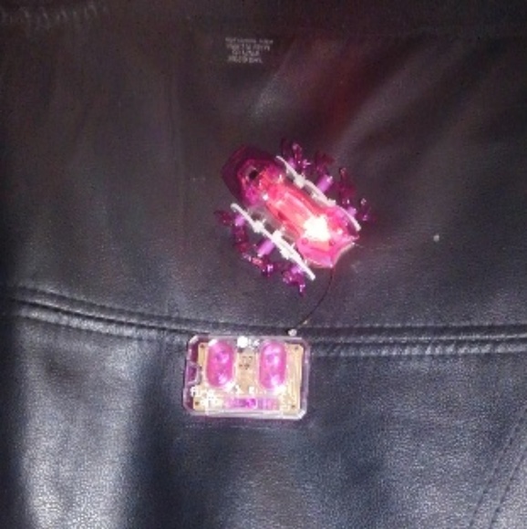 Remote Control bug - Picture 2 of 2